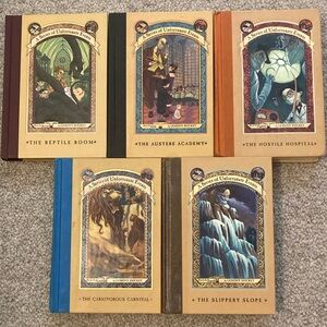 Lemony Snickett Set of 5 hardcover books